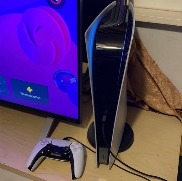 Ps5 - Picture 5 of 5